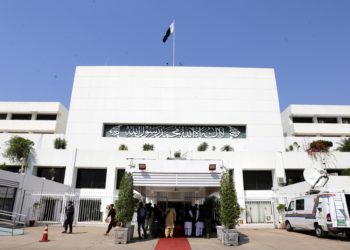 El presidente de Pakistán disuelve el Parlamento y se convocarán elecciones
