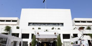 El presidente de Pakistán disuelve el Parlamento y se convocarán elecciones