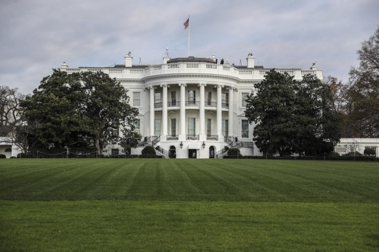 Vista de la Casa Blanca, en una fotografía de archivo. EFE/EPA/OLIVER CONTRERAS / POOL