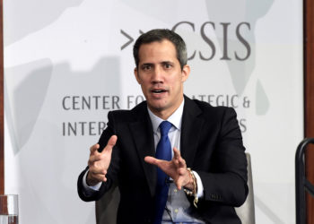 La Universidad de Miami acoge al dirigente opositor Juan Guaidó como profesor visitante