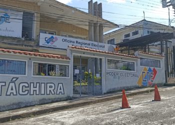 Táchira | Jóvenes exigen al CNE que explique las razones de la suspensión de inscripción y actualización en el registro electoral