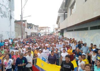 Respuesta a las arbitrariedades de gobierno regional: Marcha a favor de gestión del Alcalde de Sucre