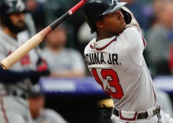 Ronald Acuña lo vuelve a hacer y se acerca a los 40 estacazos