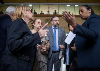 El CNE y la oposición instalarán una comisión para asistencia en las primarias