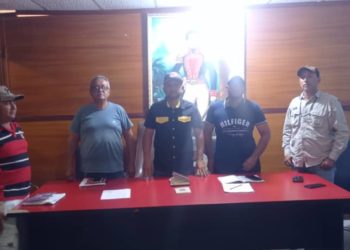 Inaguantables apagones y cortes de electricidad en el municipio La Ceiba