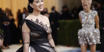 Katy Perry vende parte de su repertorio musical a Litmus Music por 225 millones de dólares