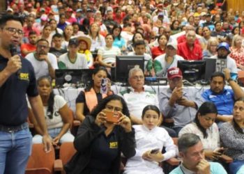 Ministerio de Comunicación atiende en Trujillo 200 solicitudes de PNI entre registros y renovaciones