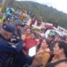 Productores y vendedores del mercado campesino Tiscachic protestan por cobro de espacios