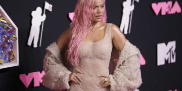 Karol G recibirá el Premio Billboard Espíritu de la Esperanza