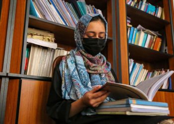 Dos años sin educación femenina, la pesadilla de una generación perdida en Afganistán