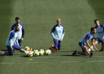 Simeone recupera a Koke y Memphis para el derbi