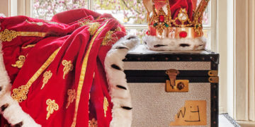 Salen a la venta objetos y recuerdos que atesoraba Freddie Mercury en su hogar en Londres