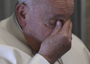 El papa habló de que será difícil hacer más viajes y de las críticas en el Sínodo