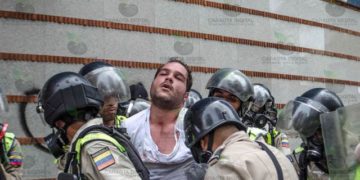 La tortura,un método persuasivo brutal | Isaías Márquez