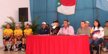 Gobernador quiere la mejor Vuelta a Trujillo en la historia