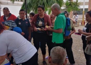 Jornada social llevo a cabo Fuerza Vecinal en el Hospital P.E.C