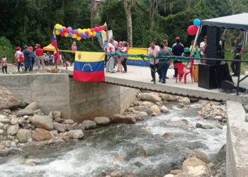 Mérida | Inauguran puente La Morita en municipio Libertador