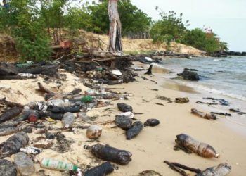 Autoridades de Trujillo evalúan planes para contribuir al saneamiento del Lago de Maracaibo