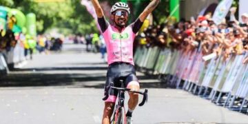 José Alarcón conquistó la primera etapa y es líder de la general del Clásico RCN