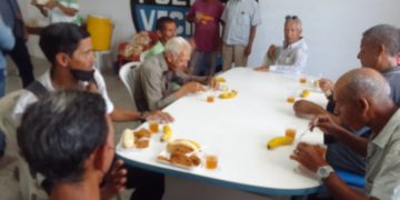 Fuerza Vecinal en Jornada Social con los adultos mayores de su entorno