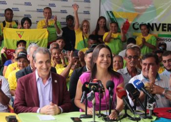 Convergencia oficializó su apoyo a María Corina Machado para la Primaria 2023