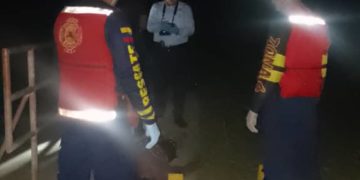 Muere hombre tras caer a río y ser arrastrado por la corriente