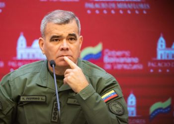 La FANB reitera su compromiso en defender la zona disputada con Guyana