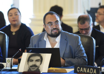 La OEA homenajea a Salvador Allende dándole su nombre a la puerta principal de su sede