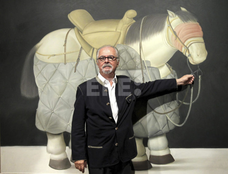 Fotografía de archivo que muestra al pintor y escultor colombiano Fernando Botero. EFE/Alfredo Aldai
