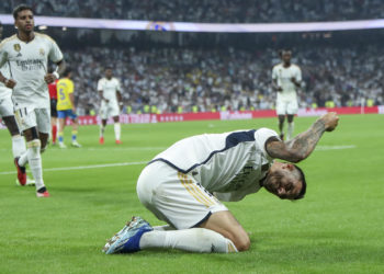 2-0. El Real Madrid vuelve a la calma tras las dudas
