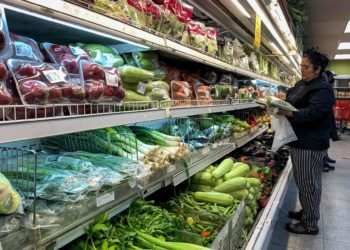Cendas-FVM: Se necesitan 126 salarios mínimos mensuales para costear la canasta básica