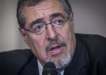 El presidente electo de Guatemala pide acompañamiento para la entrega de recurso legal
