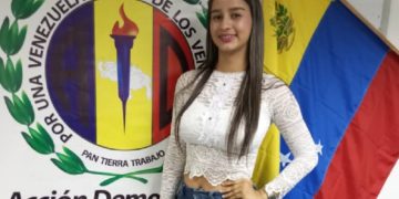 María Palomares, novia de AD: todos los jóvenes deben inscribirse en el REP