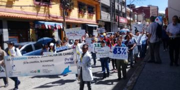 Merideños realizaron la Parada Ciudadana por los Servicios Públicos