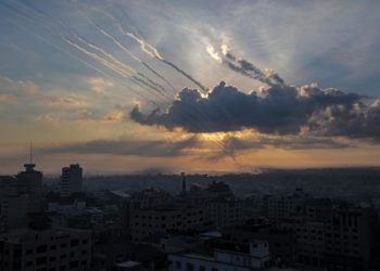 Al menos 232 palestinos muertos en Gaza y más de 200 en Israel en nueva guerra