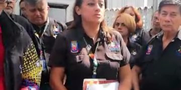 Trabajadores de la Contraloría municipal de San Cristóbal exigieron el pago de sus salarios