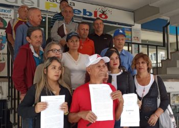 Táchira | Afectados por las multas de Corpoelec entregaron documento en la Defensoría del Pueblo