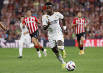 Vinicius Jr.: «Estoy muy contento de renovar mi contrato. Es un sueño para mí»