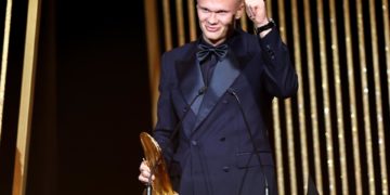 Haaland gana el premio Muller al máximo goleador de la temporada
