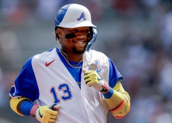 El venezolano Acuña Jr. frente a Harper, duelo en la Serie Divisional de la Liga Nacional
