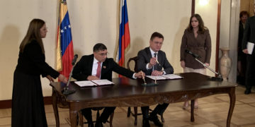 Rusia y Venezuela firman 16 acuerdos de cooperación en energía, turismo y transporte