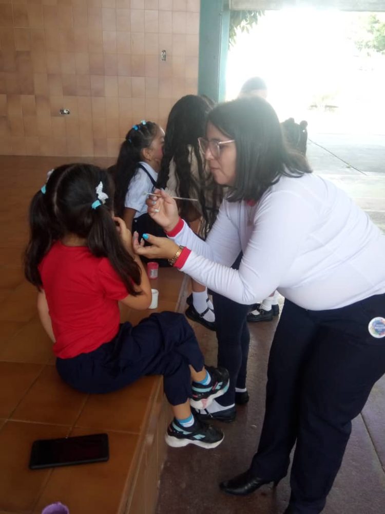 Colegio Fe y Alegría Gonzalo Senior inicia año escolar con nueva mención en Asistente de Farmacia