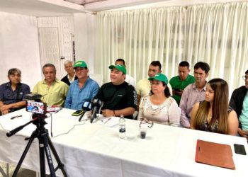 Andrade: “Freddy Bernal y el alcalde de San Cristóbal electoralmente están raspados”