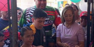 Colorido cambio le dieron a la cancha Simón Bolívar de Valera