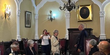 Apoteósico acto exaltación de Josefa Zambrano Espinoza a la Academia Venezolana de la Lengua