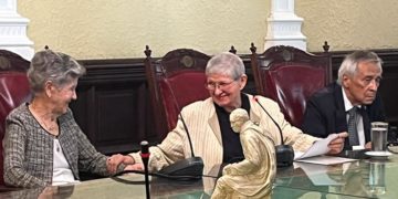 Apoteósico acto exaltación de Josefa Zambrano Espinoza a la Academia Venezolana de la Lengua