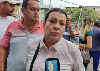 Táchira | Ciudadanos sienten un «sin sabor», al no poder votar tras acabarse la boletería 