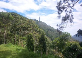 La Peña de la Virgen: lugar de encanto y creencia de un pueblo al Monumento de la Paz