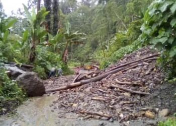 Monte Carmelo sin paso luego de las lluvias de este jueves