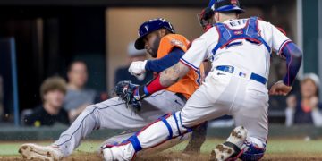 5-8. Javier y Altuve dan respiro a Astros en la Serie de Campeonato de la liga Americana